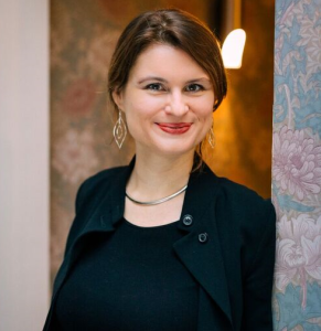 Portrait d'Audrey Alwett, marraine 2024.